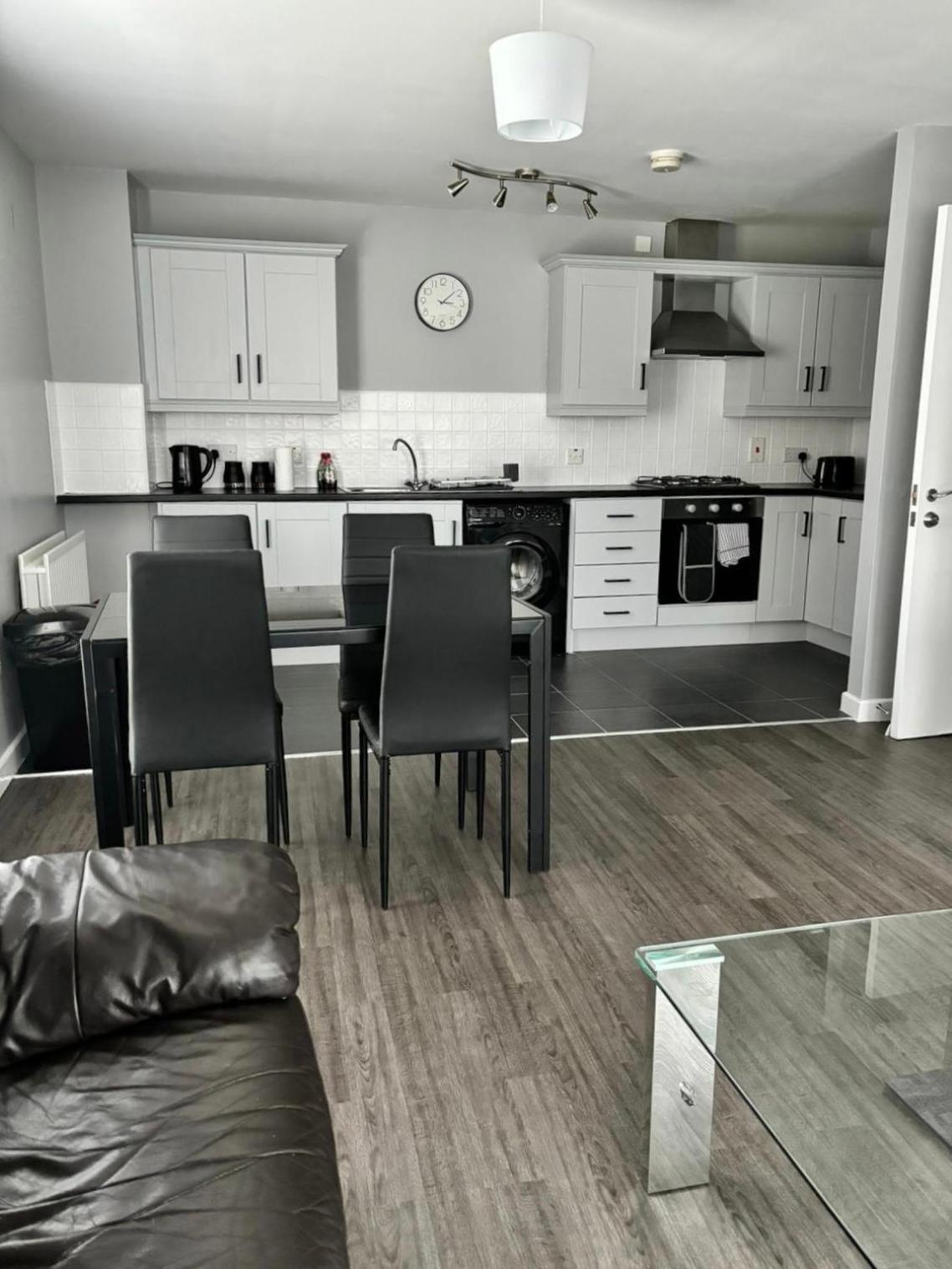 2 Bedroom Ground Floor Apartment Belfast Eksteriør bilde