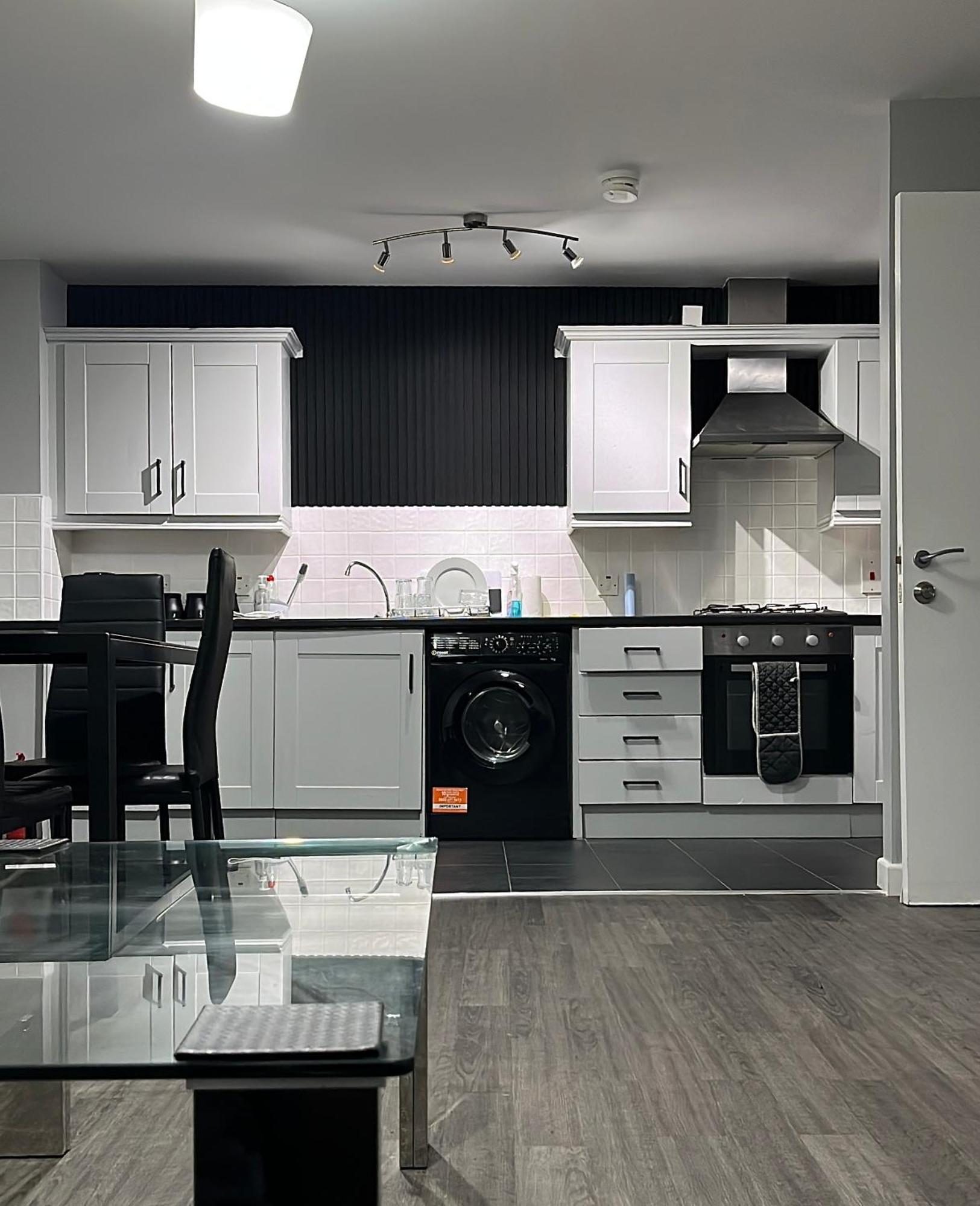 2 Bedroom Ground Floor Apartment Belfast Eksteriør bilde